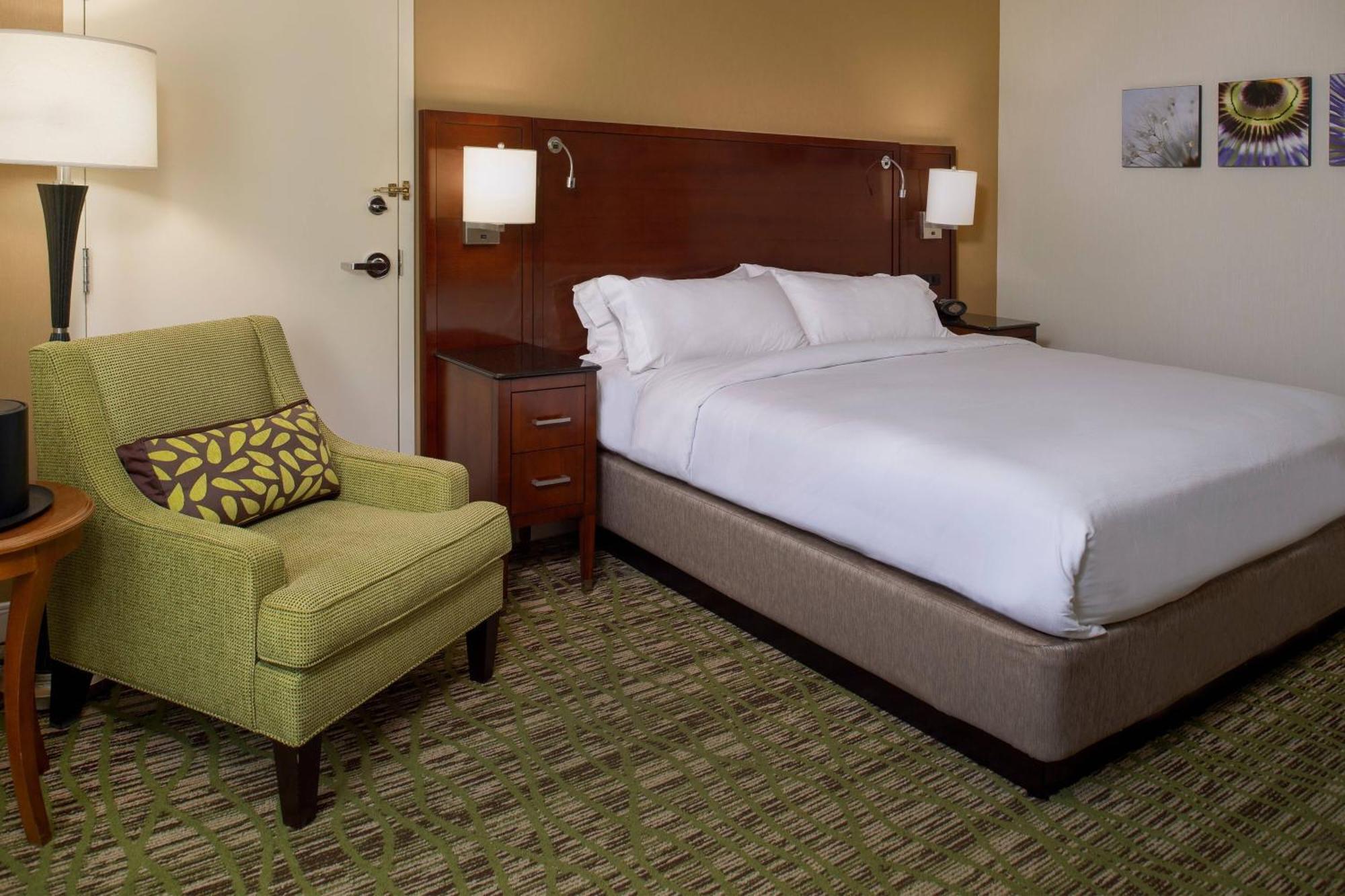Marriott St. Louis West Hotel Честърфийлд Екстериор снимка