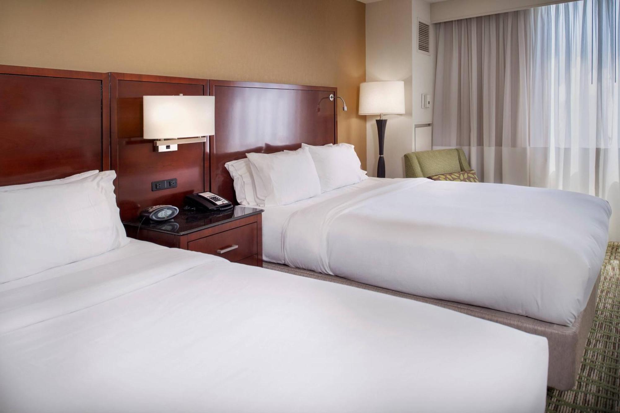 Marriott St. Louis West Hotel Честърфийлд Екстериор снимка