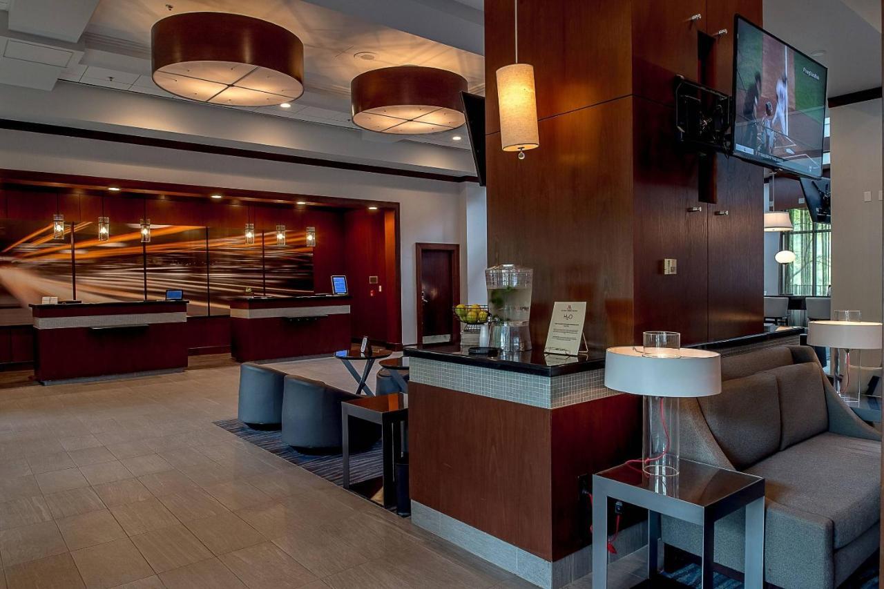 Marriott St. Louis West Hotel Честърфийлд Екстериор снимка